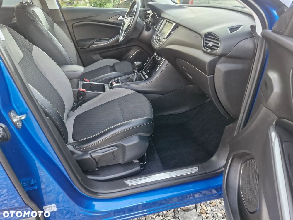 Opel Grandland X 1.2 Start/Stop INNOVATION - 29