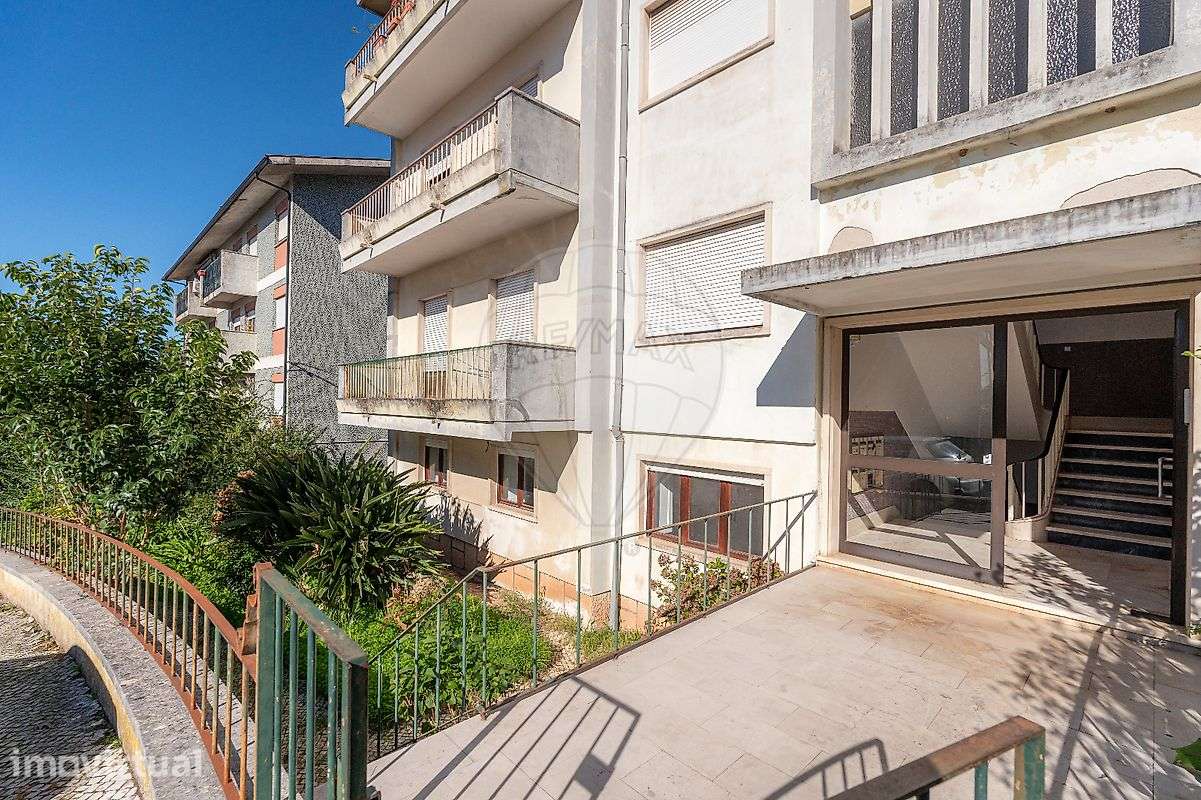Apartamento T4 para arrendamento - Grande imagem: 2/29