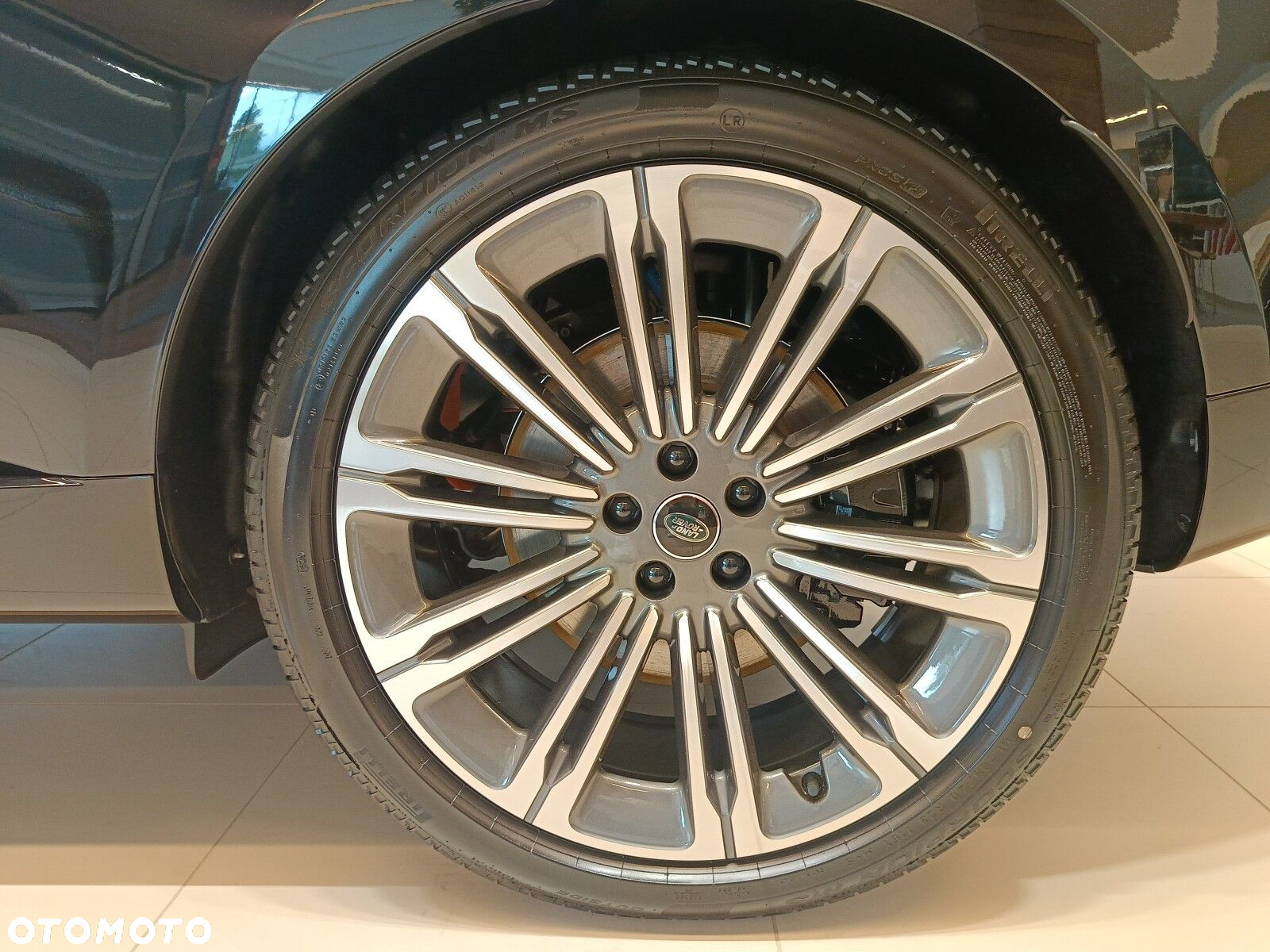 Land Rover Range Rover - 8