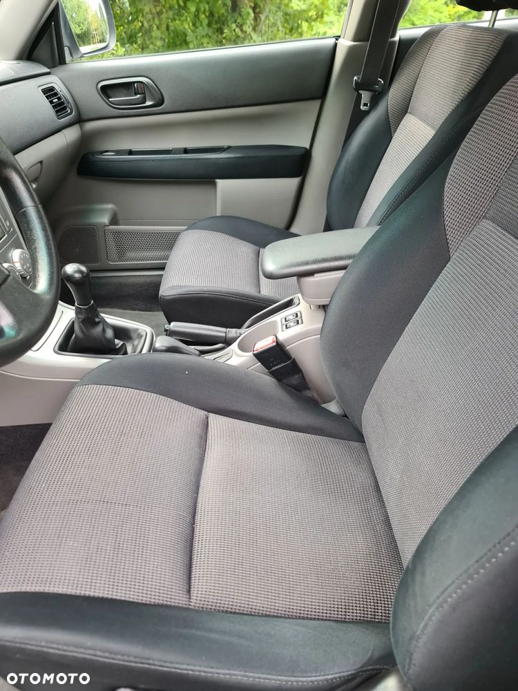 Subaru Forester 2.0 X - 9