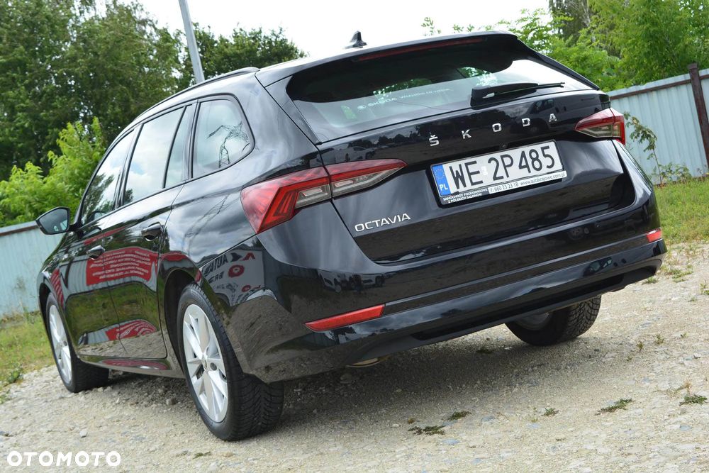 Skoda Octavia 1.5 TSI ACT Ambition - 5