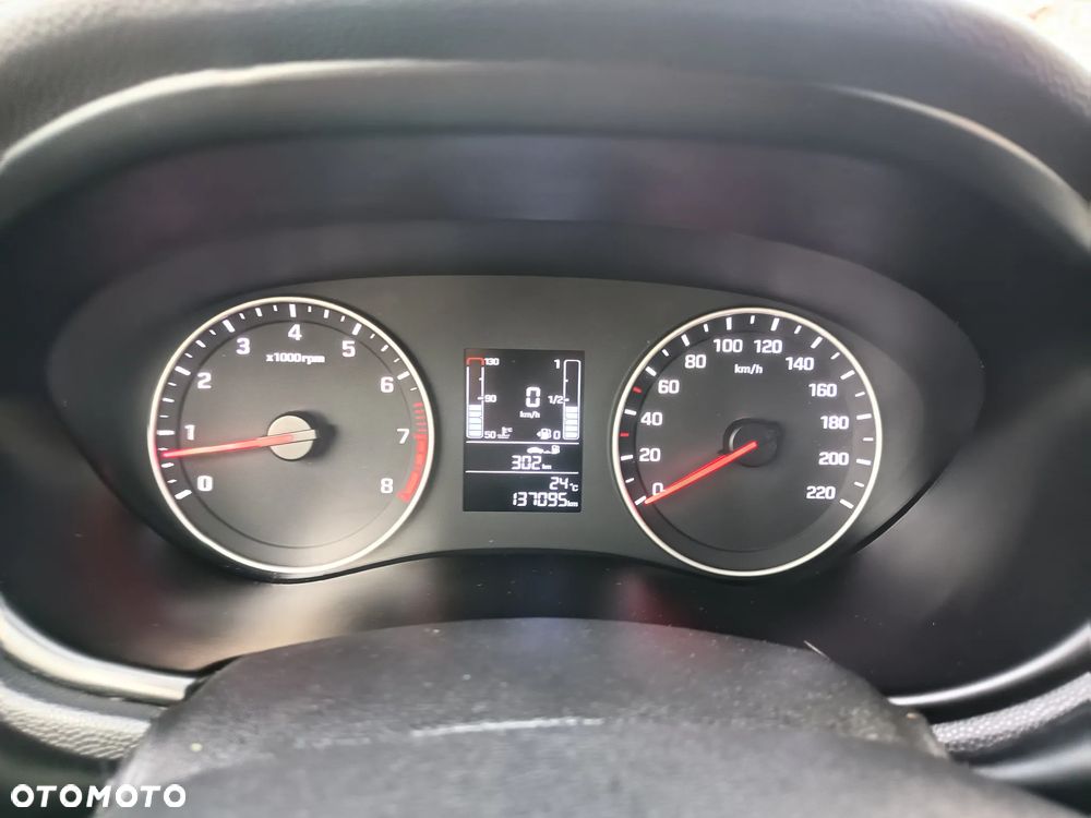 Hyundai i20 1.2 Pure - 17