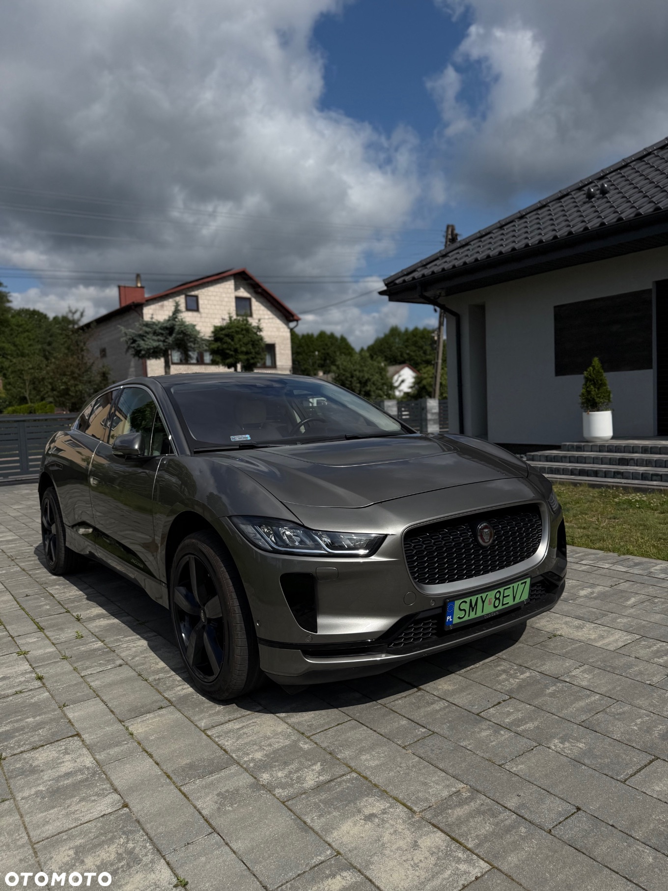 Jaguar I-Pace EV400 90kWh AWD R-Dynamic HSE - 18