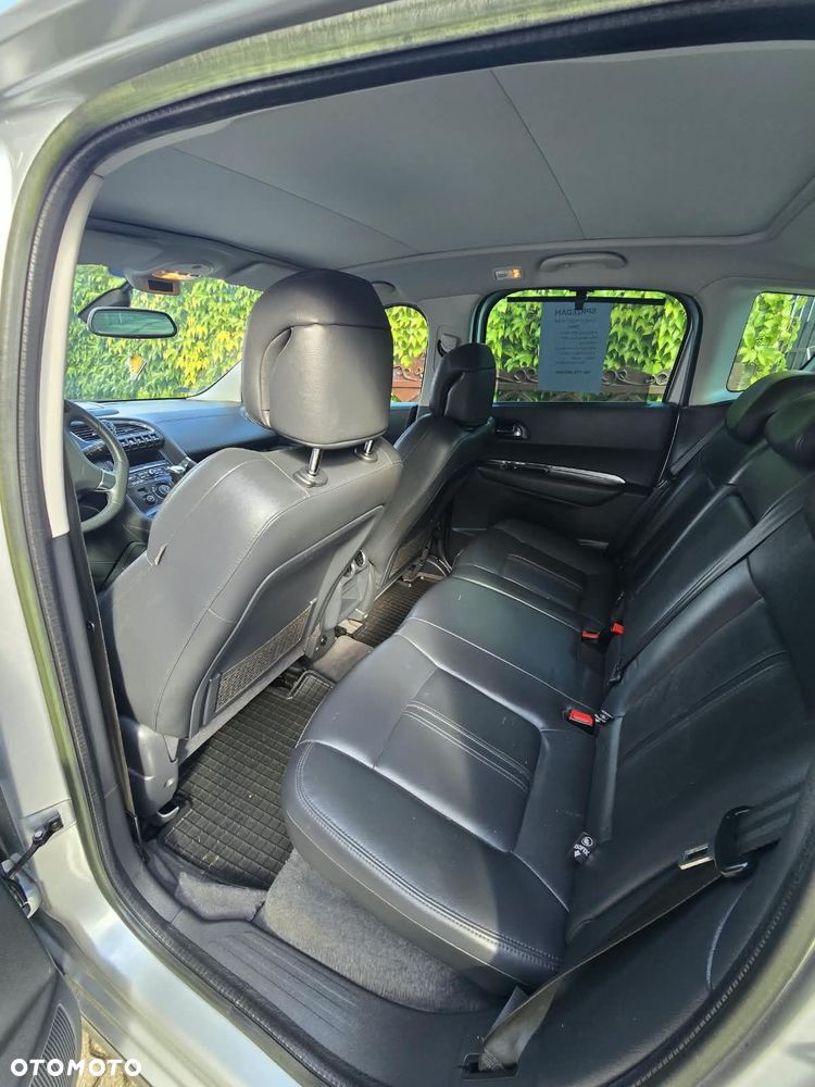 Peugeot 3008 1.6 THP Allure - 8