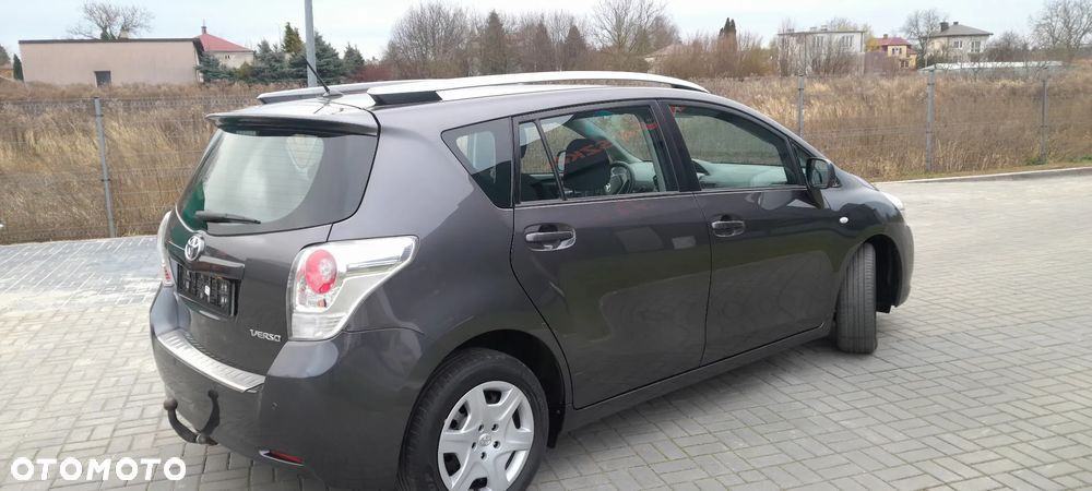 Toyota Verso 2.0 D-4D Edition - 12