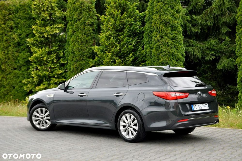 Kia Optima - 13