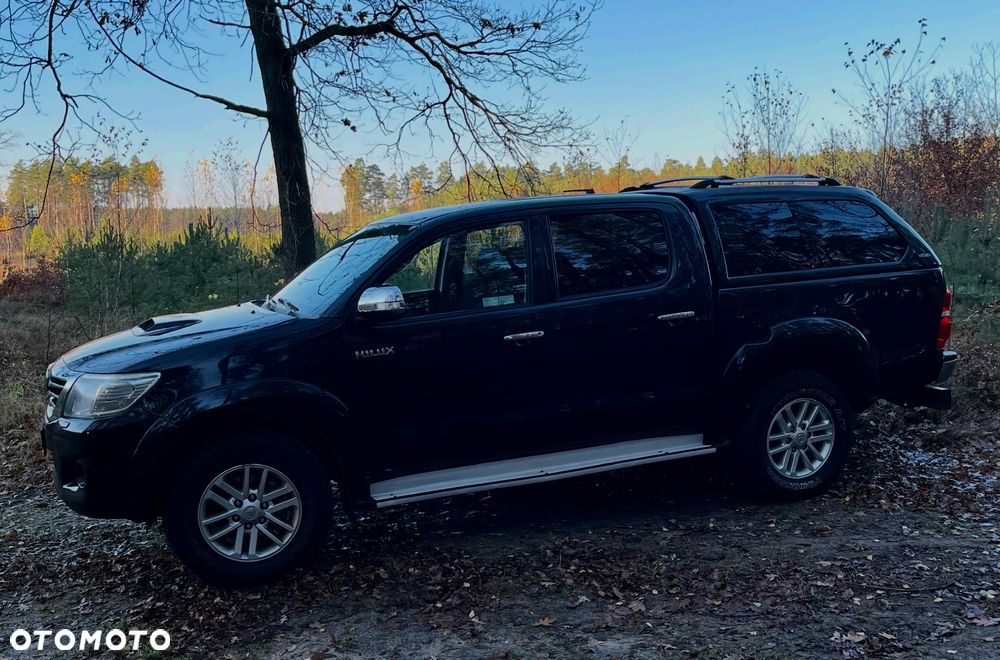 Toyota Hilux 3.0 D-4D Adventure - 2