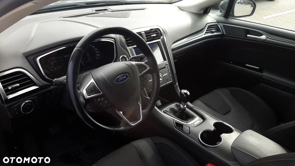 Ford Mondeo 2.0 EcoBlue Titanium - 11