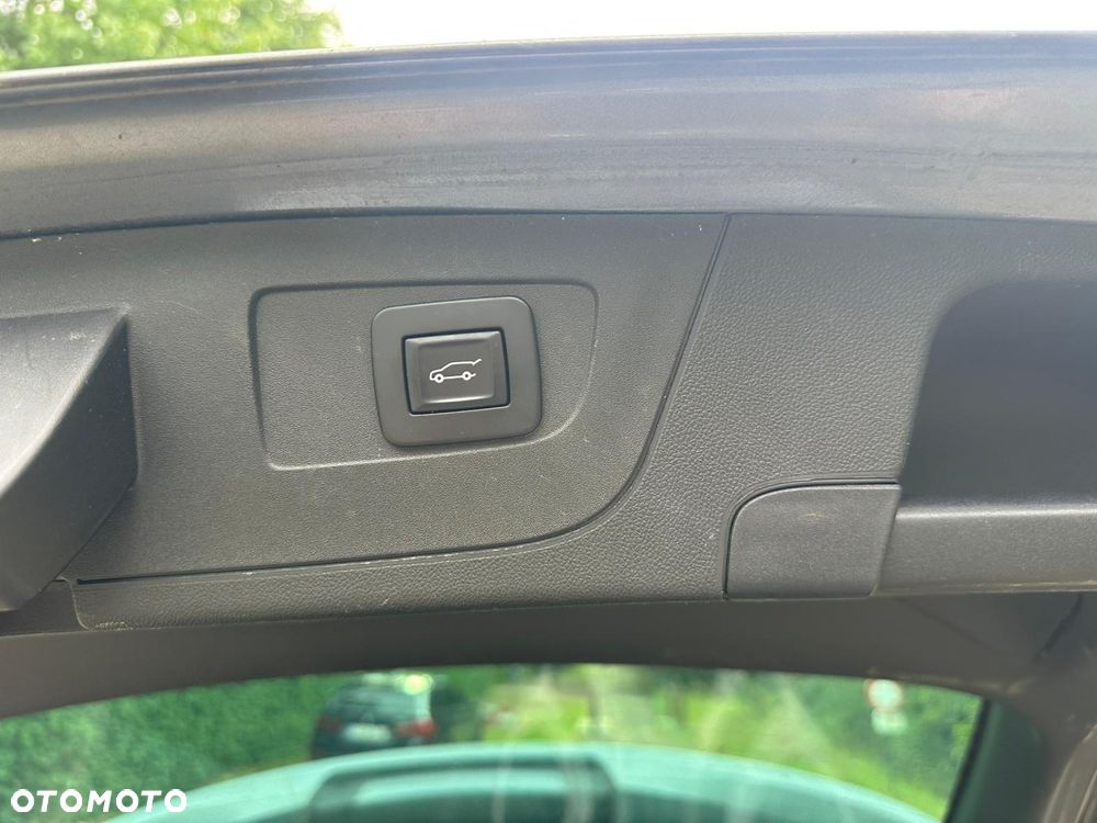 Opel Insignia 1.6 CDTI Exclusive S&S - 16