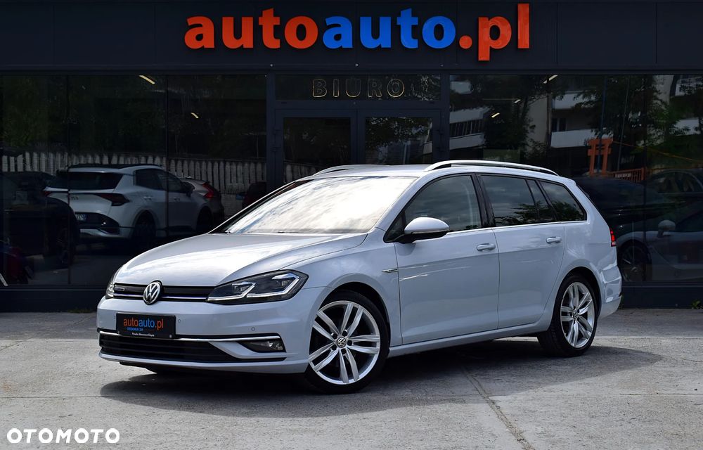 Volkswagen Golf 1.5 TSI BMT Comfortline DSG - 1