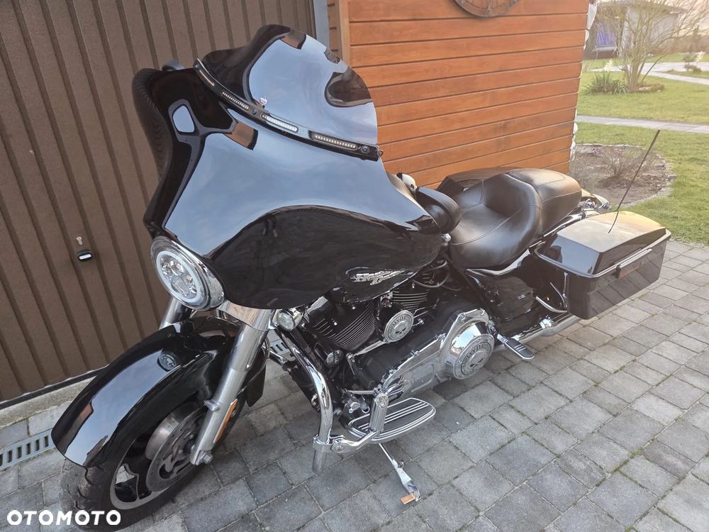 Harley-Davidson Touring Street Glide - 5