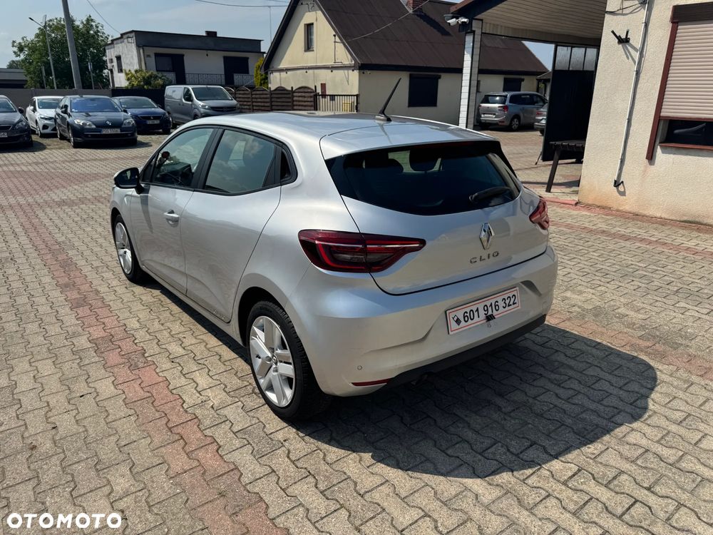 Renault Clio - 5