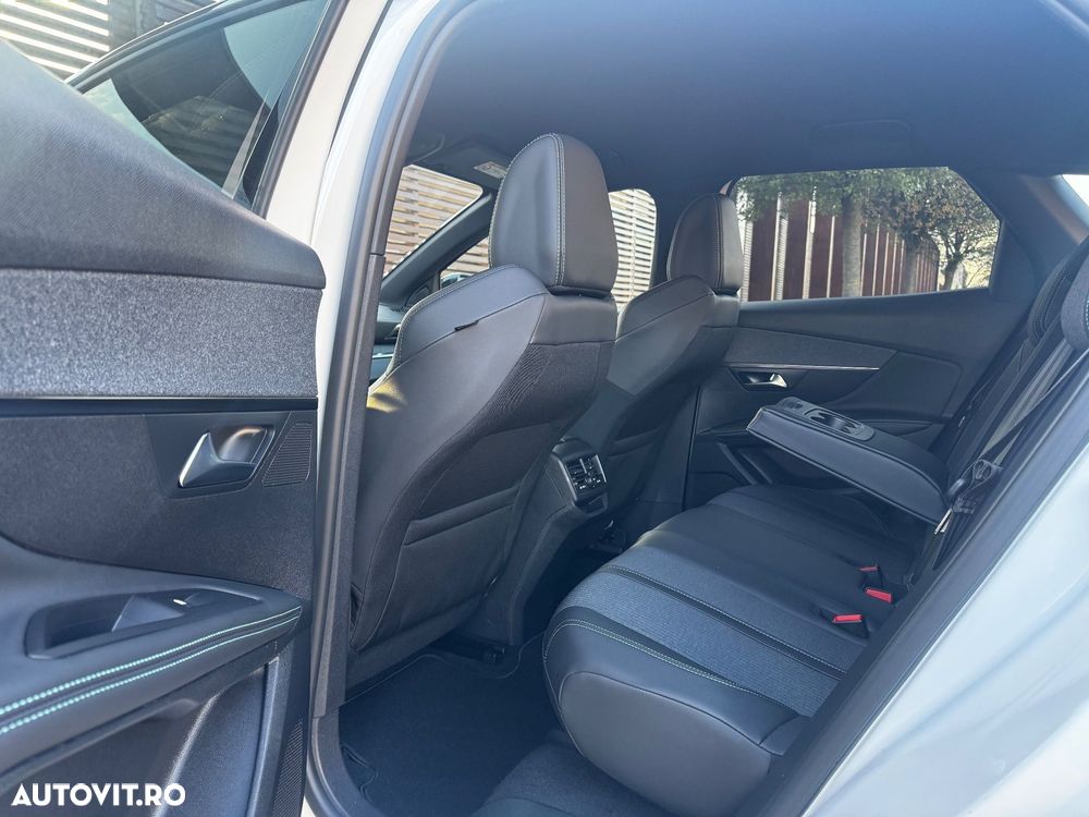 Peugeot 3008 1.5 BlueHDI 130 EAT8 Allure Pack - 15