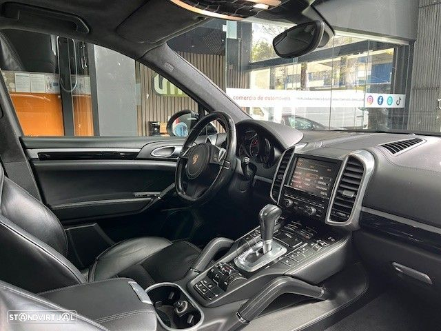 Porsche Cayenne II - 9