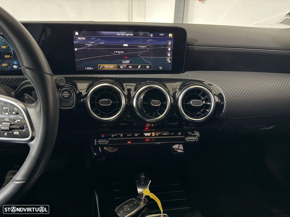 Mercedes-Benz CLA 250 - 17