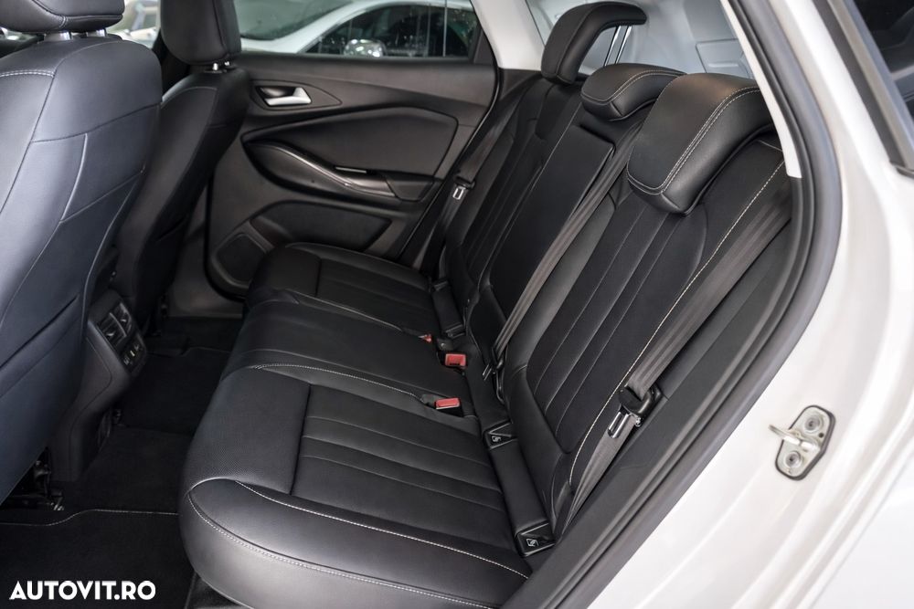 Opel Grandland X 1.2 Start/Stop Automatik Business INNOVATION - 9