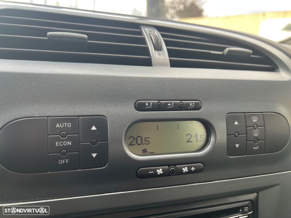 SEAT Leon 1.4 16V Reference - 10