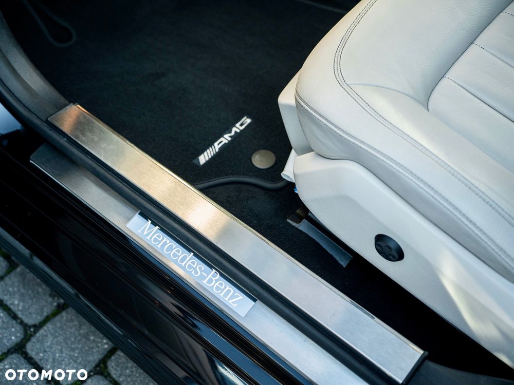 Mercedes-Benz CLS 500 4Matic BlueEFFICIENCY 7G-TRONIC Edition 1 - 16