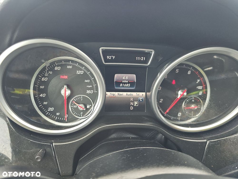 Mercedes-Benz GLS - 17