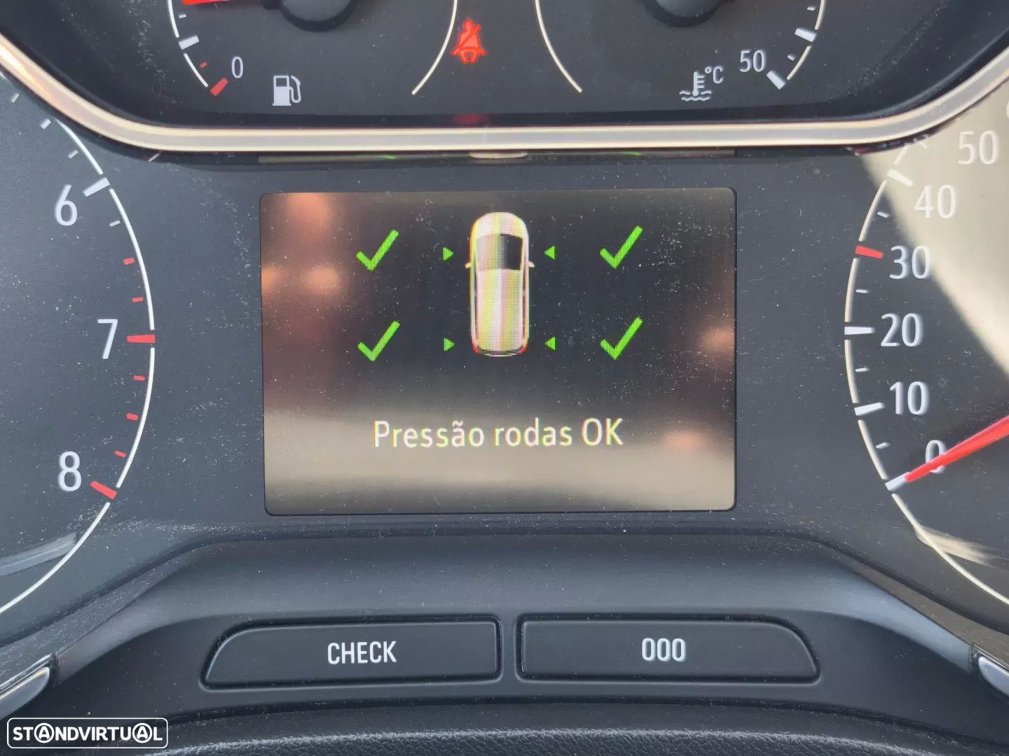 Opel Crossland X 1.2 S&S Auto Innovation - 22