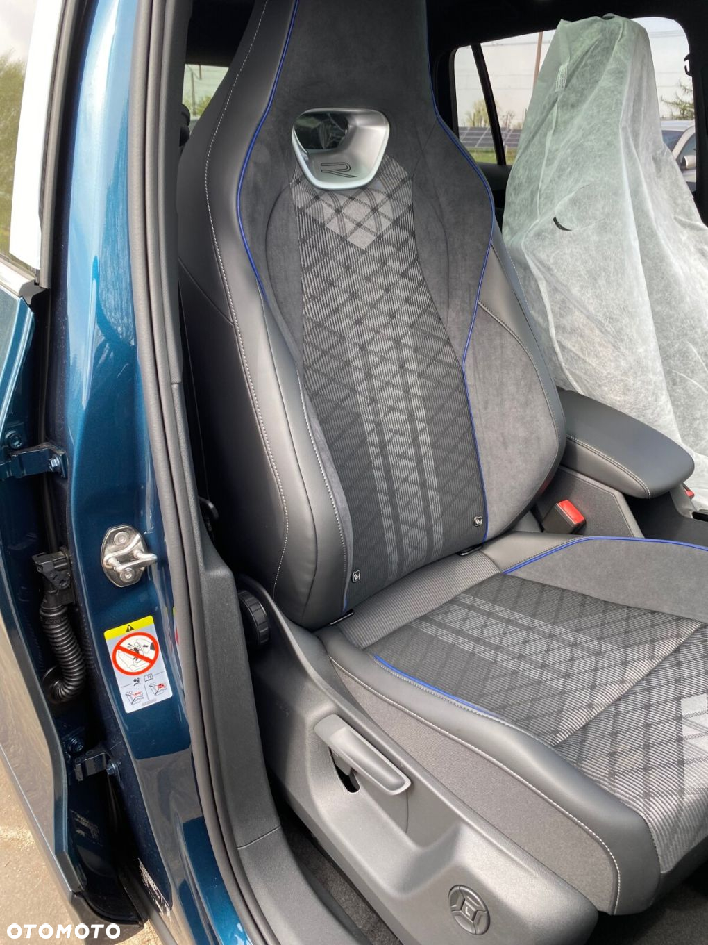 Volkswagen Tiguan - 12