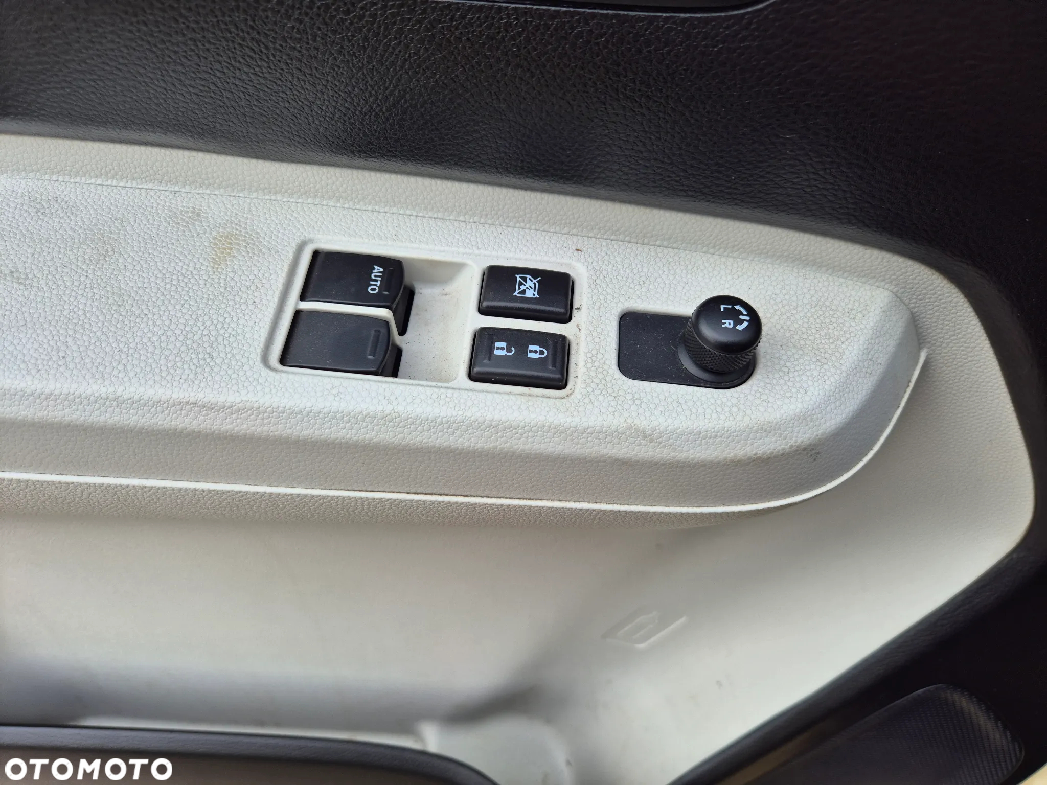 Suzuki Ignis 1.2 Premium - 15