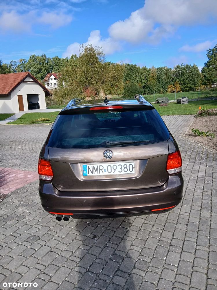 Volkswagen Golf - 5