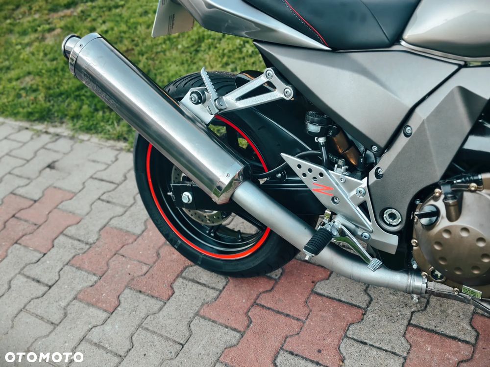 Kawasaki Z - 8