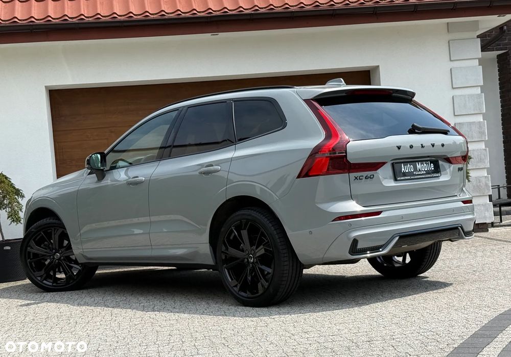 Volvo XC 60 B5 B AWD Plus Dark - 5