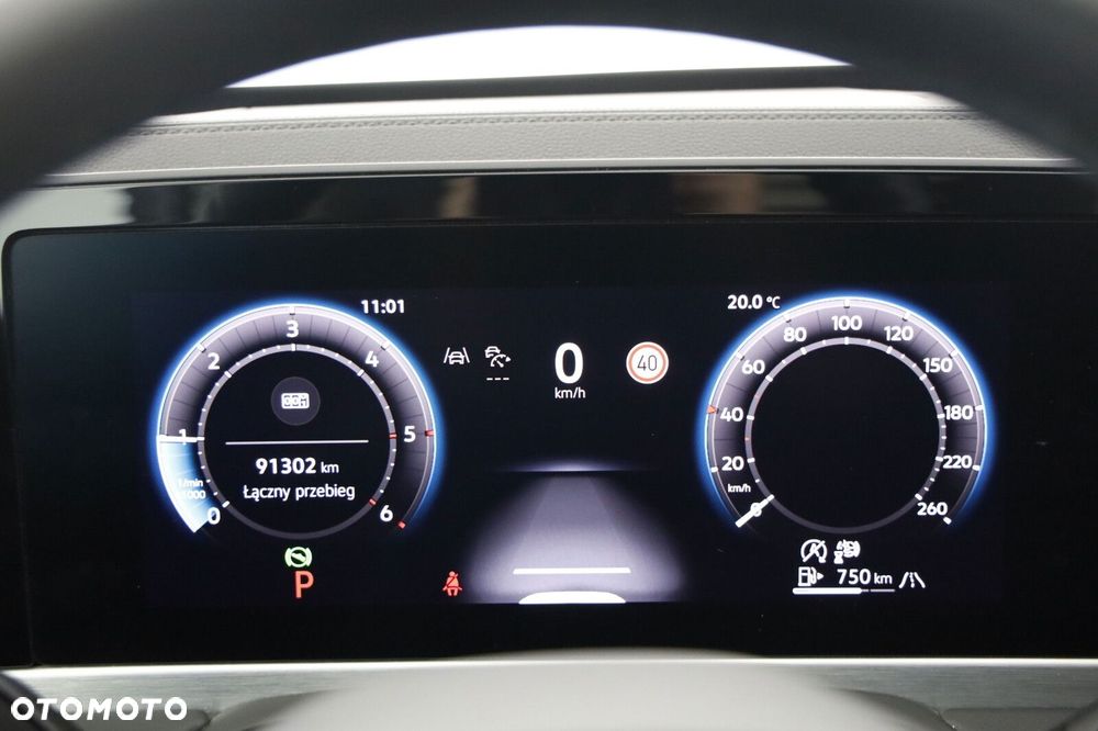 Volkswagen Passat - 16
