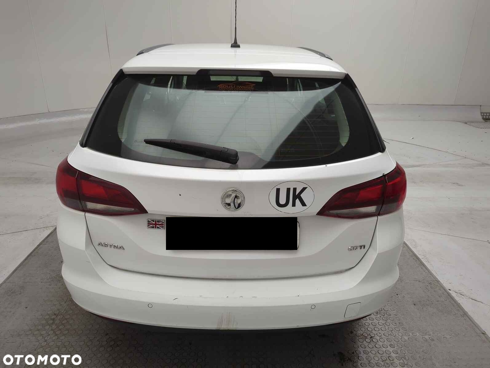 Opel Astra V 1.6 CDTI Elite S&S - 5