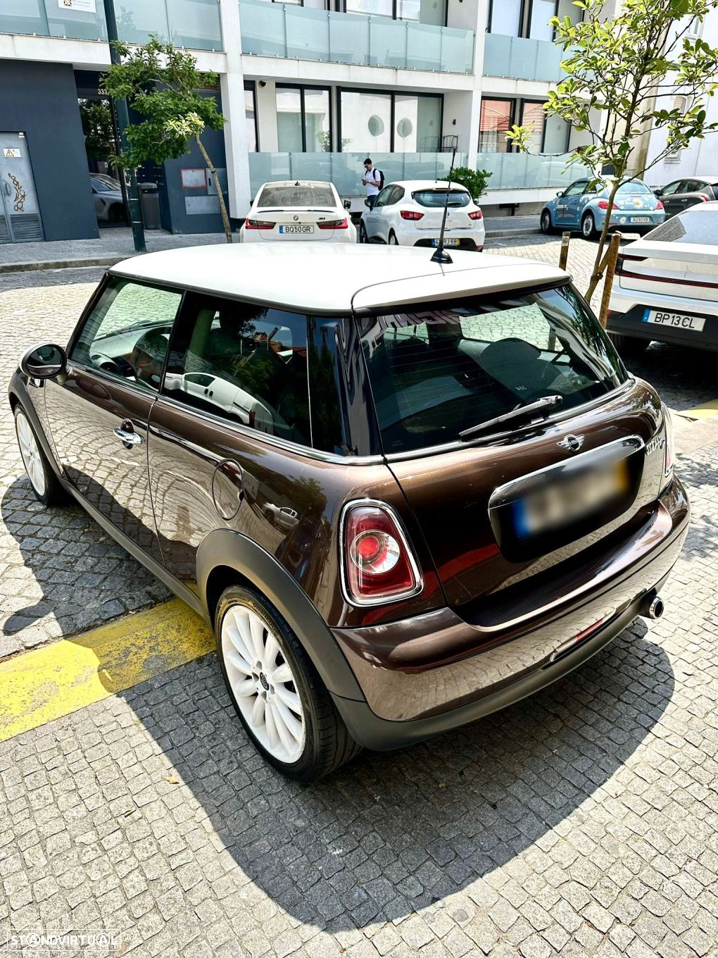 MINI 3 Portas Cooper D - 10