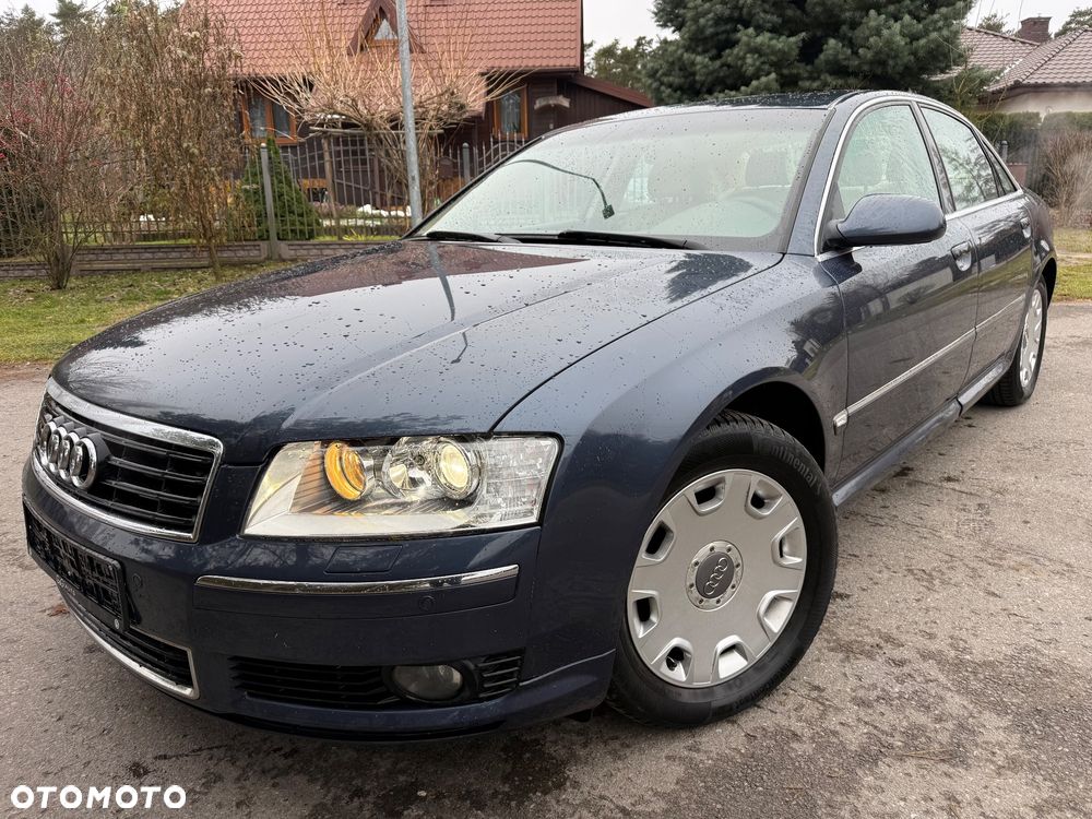 Audi A8 4.2 Quattro - 3