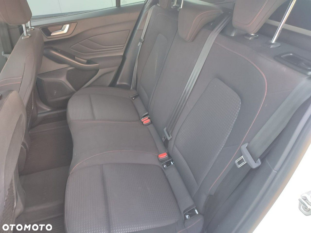 Ford Focus - 21