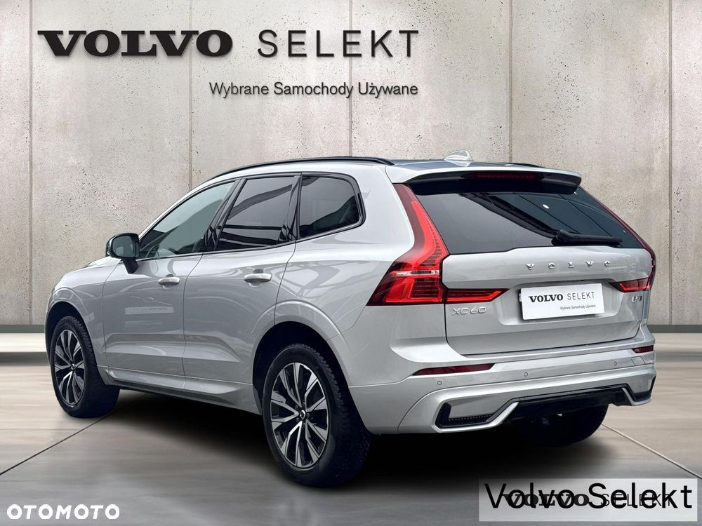 Volvo XC 60 - 4