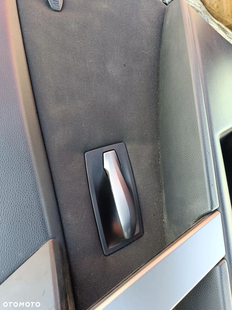 BMW E60 E61 BOCZEK TAPICERKA PRAWY TYLNY TYŁ ROLETKA - 6