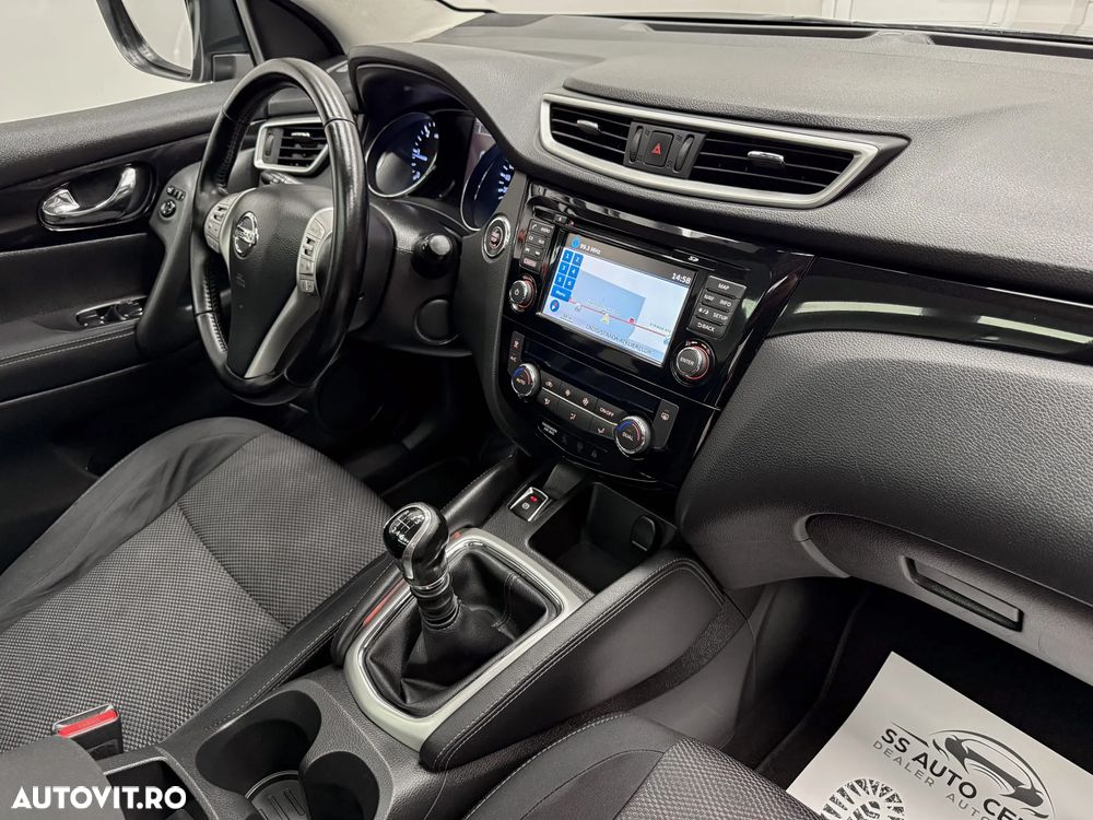Nissan Qashqai 1.6 DCI Start/Stop N-Connecta - 15