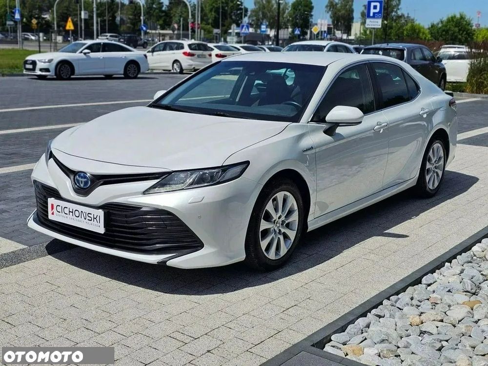 Toyota Camry 2.5 Hybrid Prestige CVT - 3