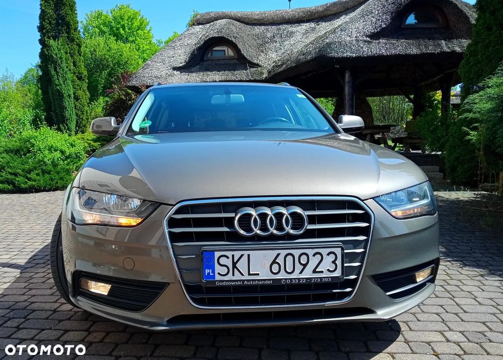 Audi A4 Avant 2.0 TDI ultra - 8