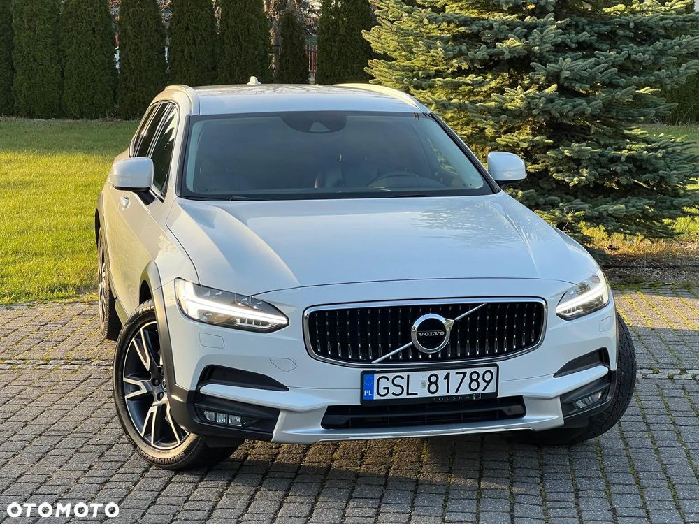 Volvo V90 Cross Country D5 AWD Pro - 5