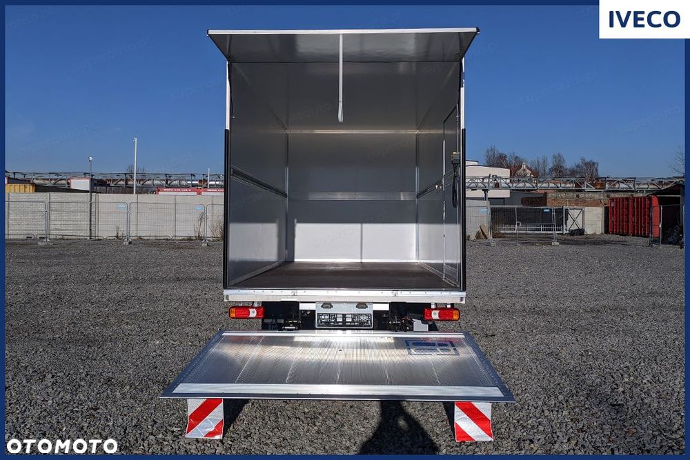 Iveco Daily 35S18 Kontener 8EP + Winda 3.0 180KM - 3