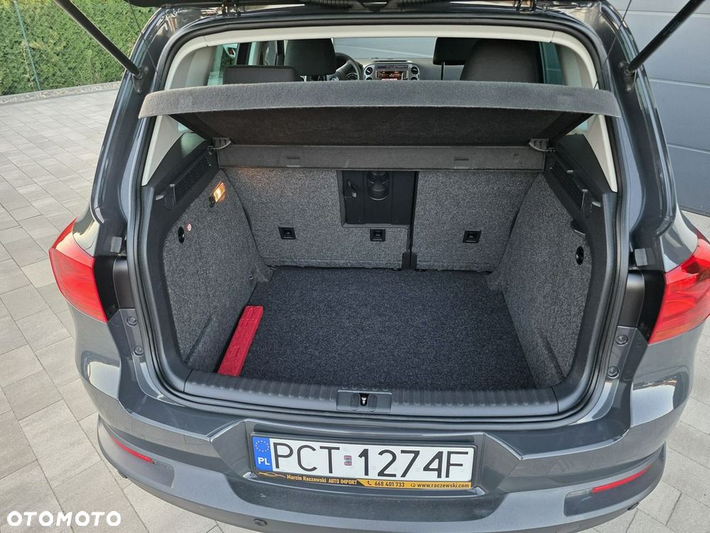 Volkswagen Tiguan - 30