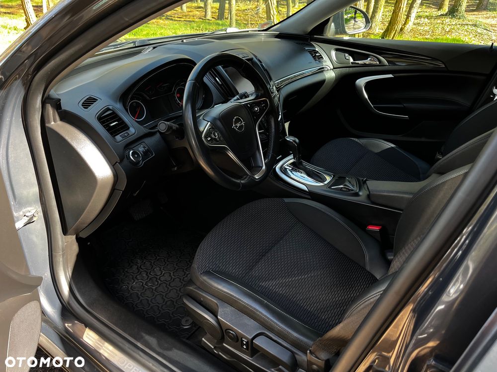 Opel Insignia - 8