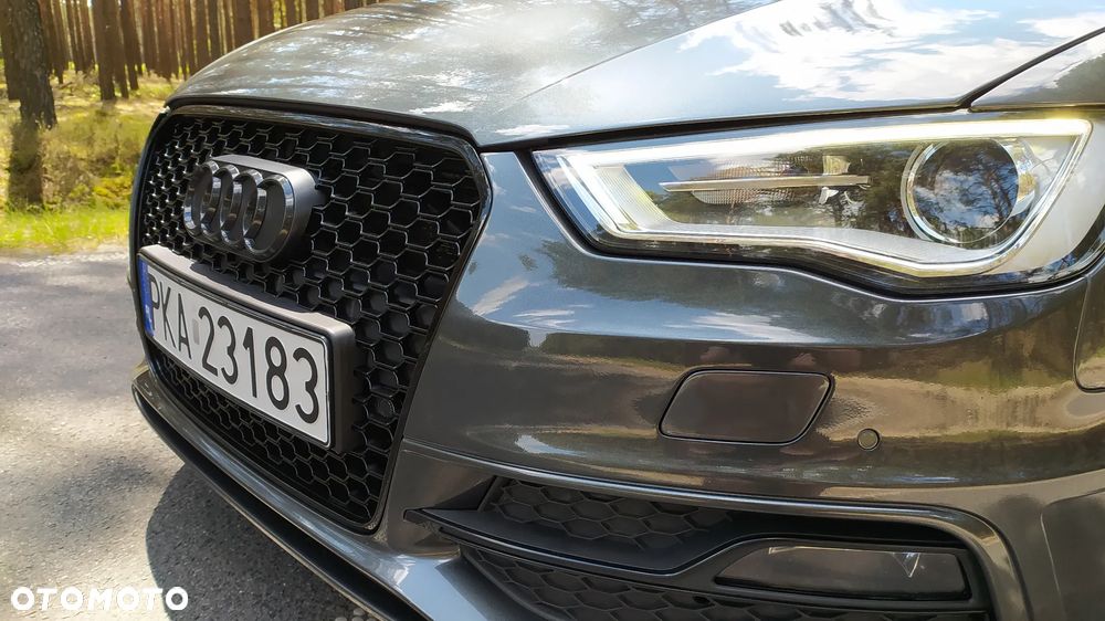 Audi A3 Sportback 2.0 TDI S tronic S line Sportpaket - 13