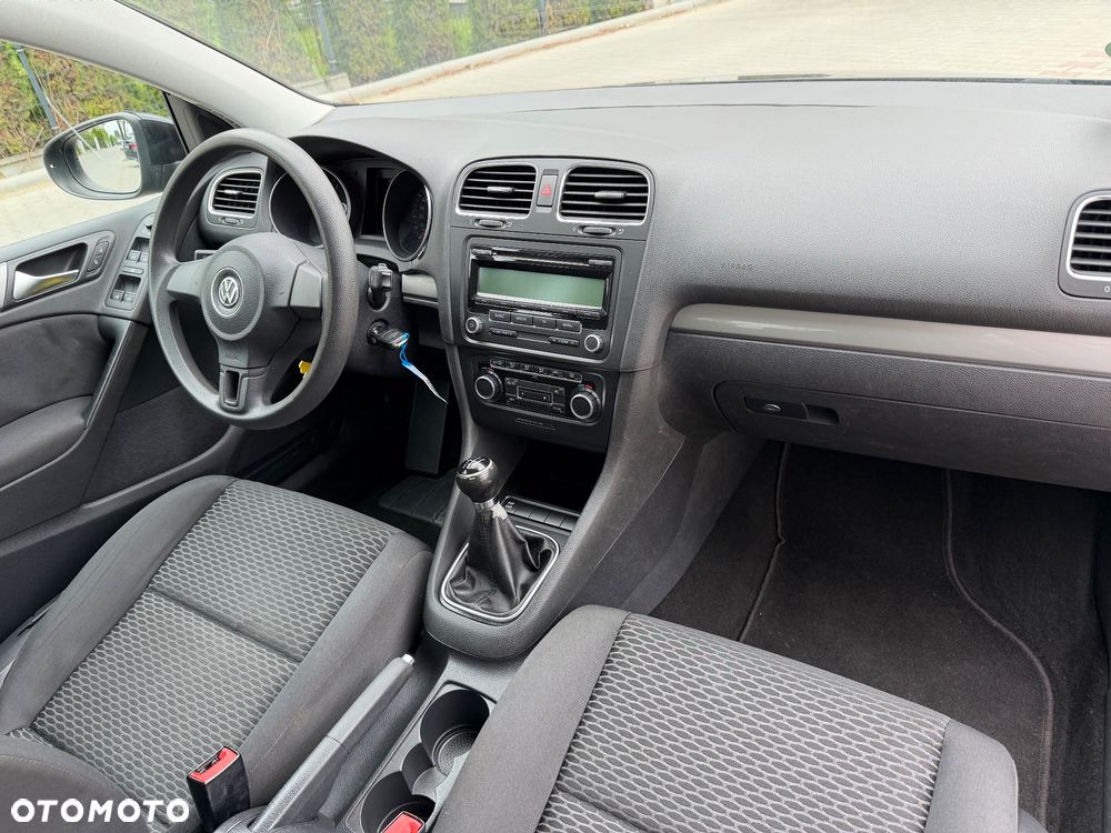 Volkswagen Golf - 12