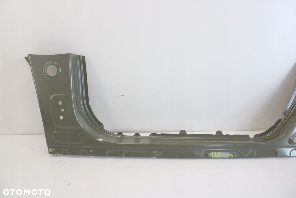 TOYOTA COROLLA E21 PRÓG SŁUPEK LEWY - 3