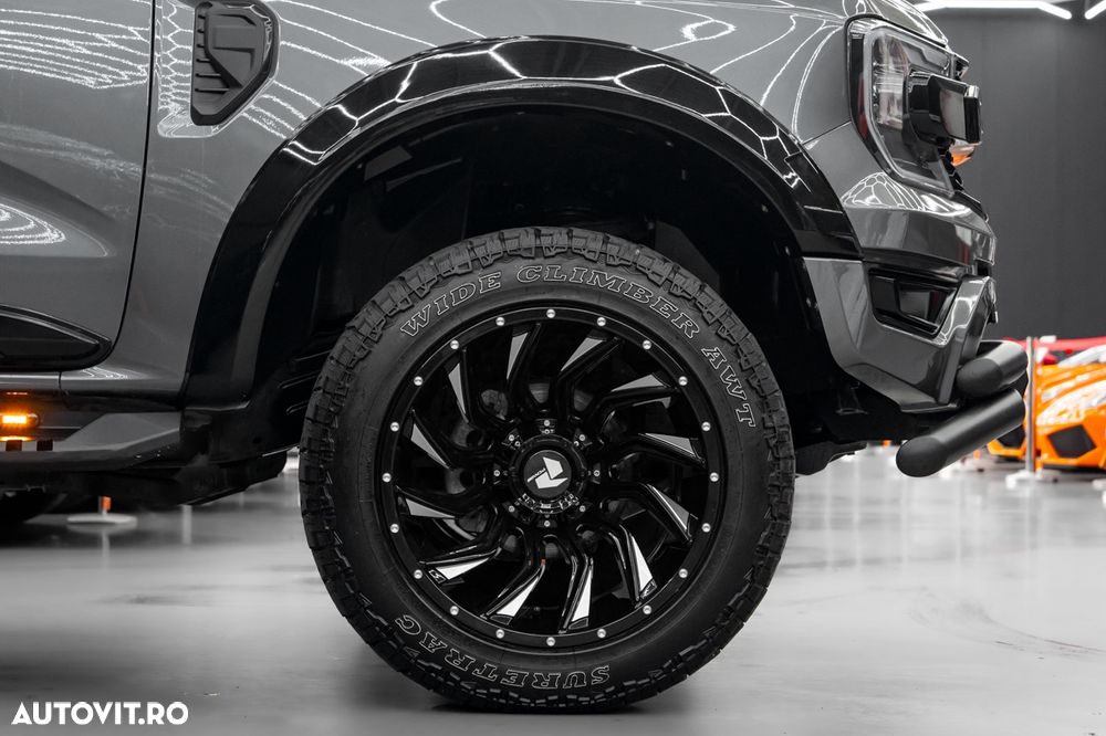 Ford Raptor - 8