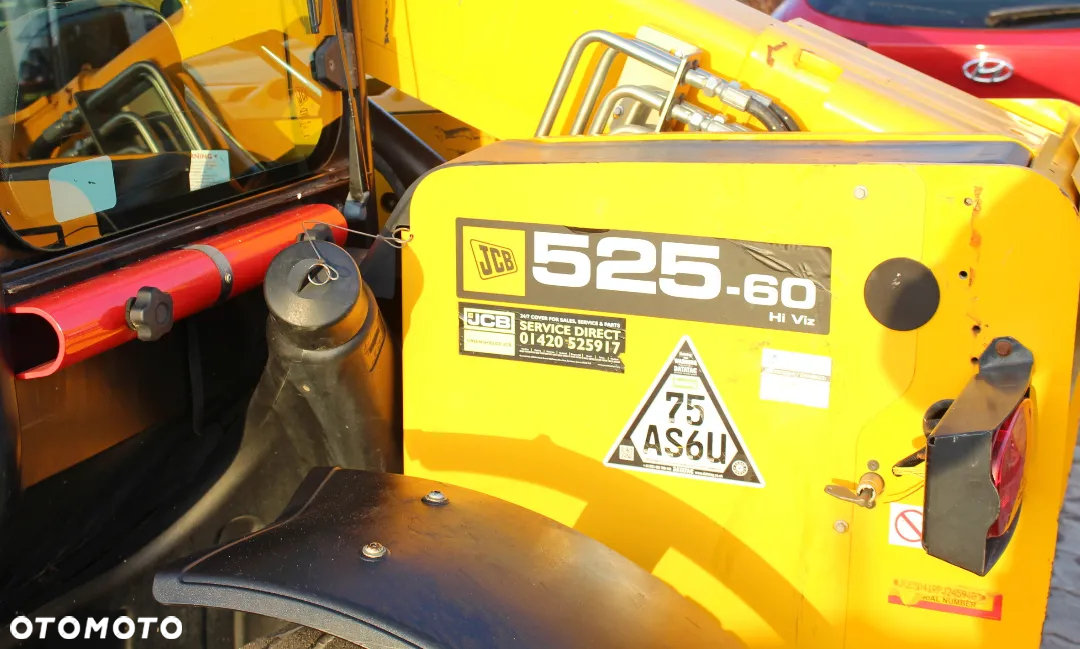 JCB 525-60 Hi-Viz - 21