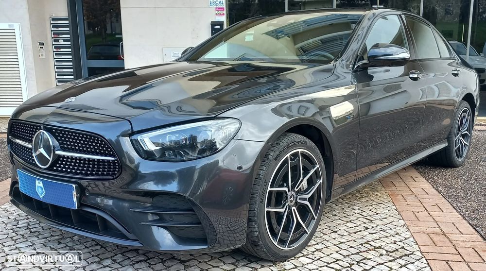 Mercedes-Benz E 300 de AMG Line - 1