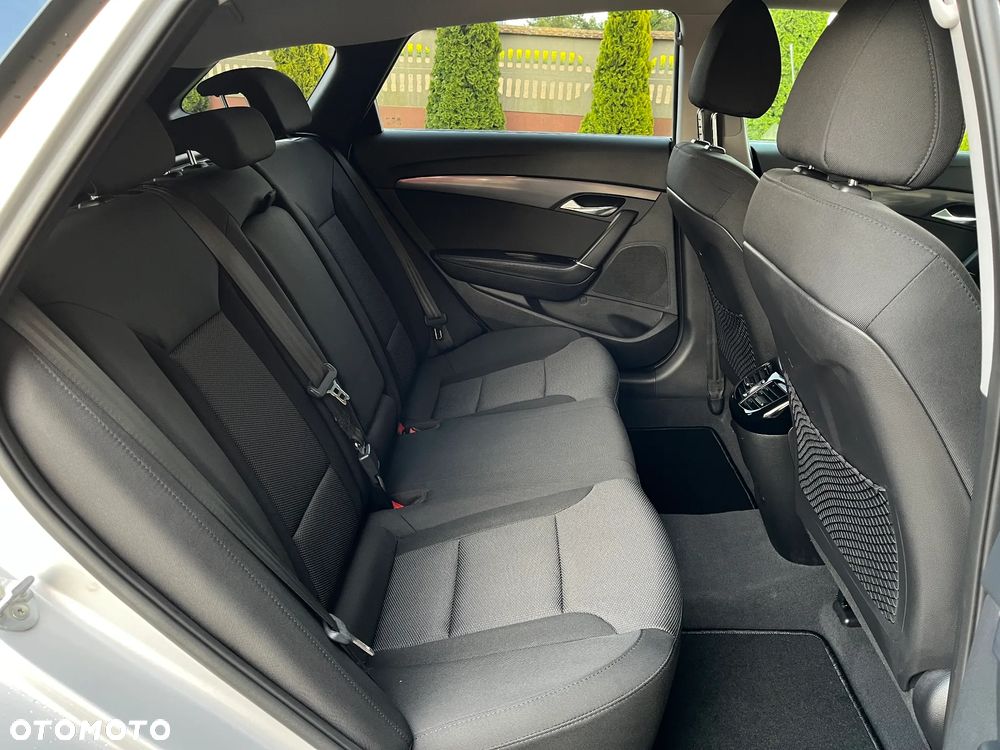 Hyundai i40 i40cw 1.7 CRDi 5 Star Edition - 32